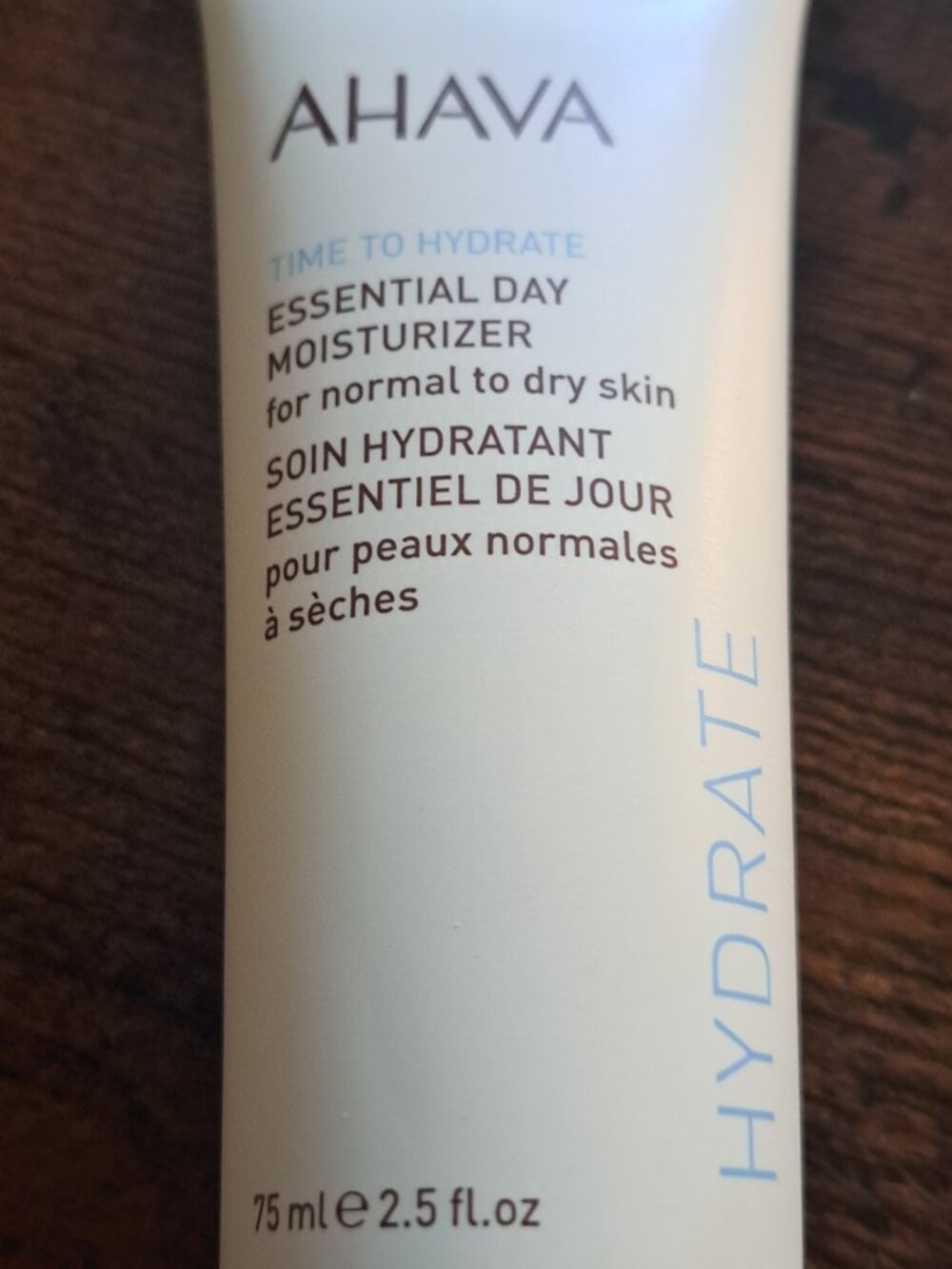 AHAVA ESSENTIAL DAY MOISTURIZER